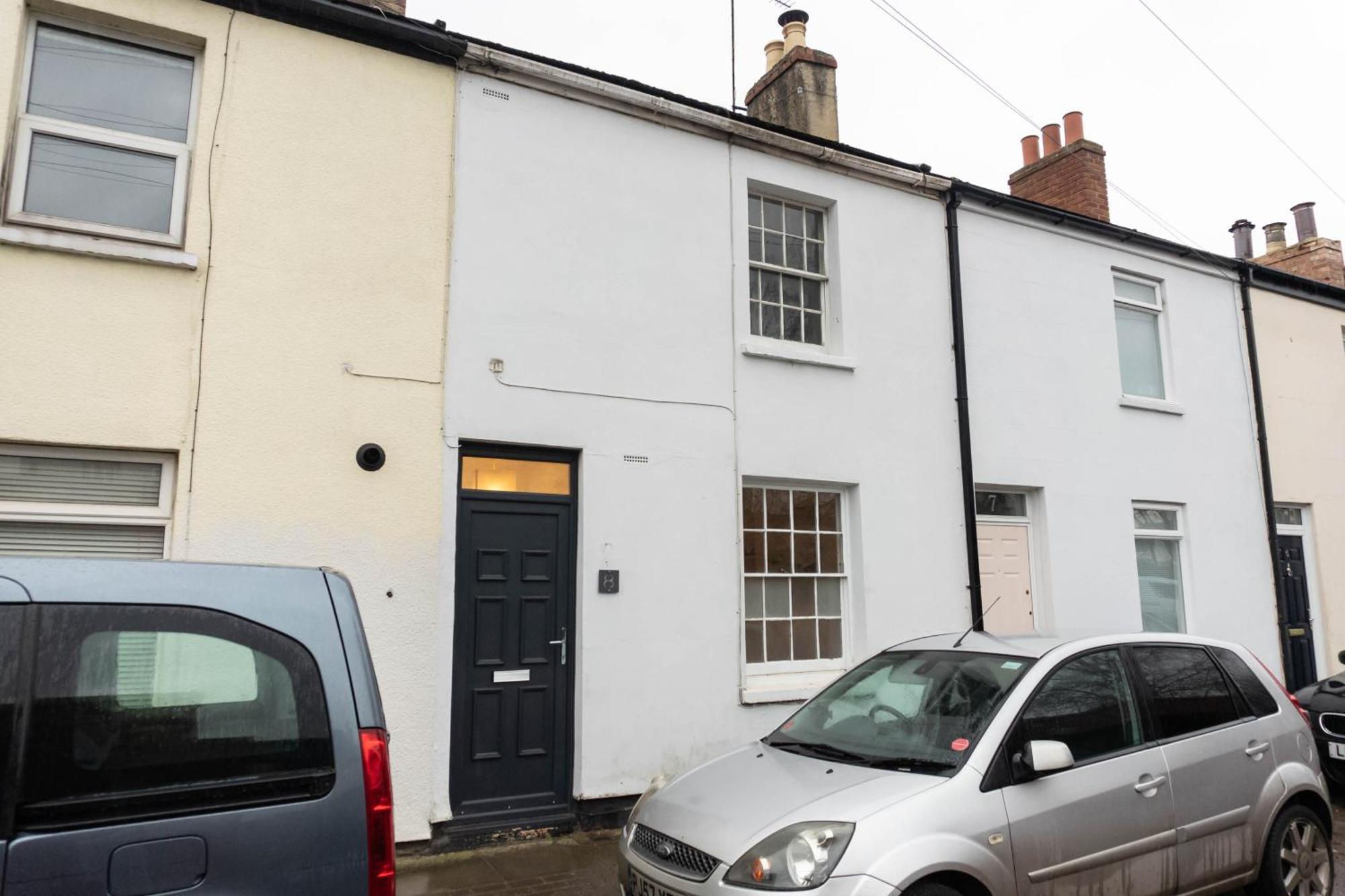 Holiday home Cheltenham-cosy 2 Bedroom House-wifi-garden-pets Cheltenham